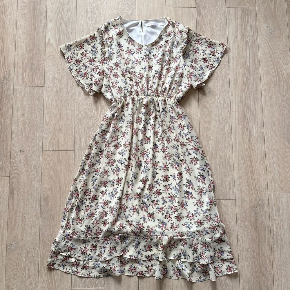 Kyra Floral Chiffon Midi Dress with Ruffle Hem in Cream Women’s Size 12